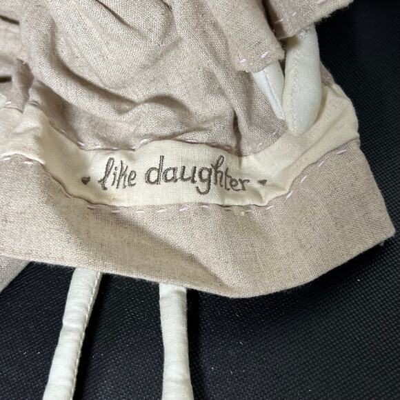 Mother Daughter Doll Set Magnetic Hands New Taupe Dresses - Picture 5 of 11